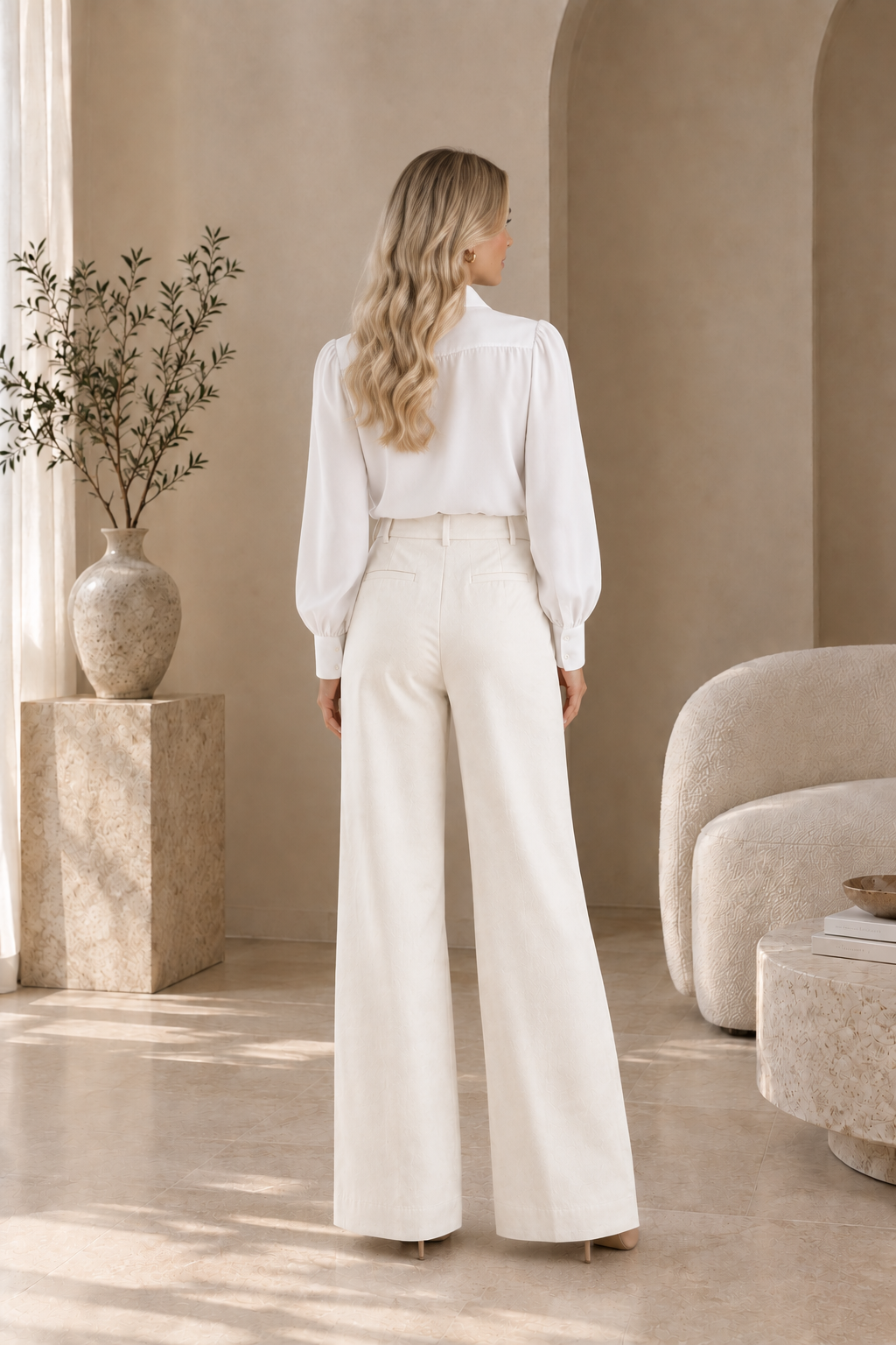 Women's Statement Cuff Long Sleeve Blouse